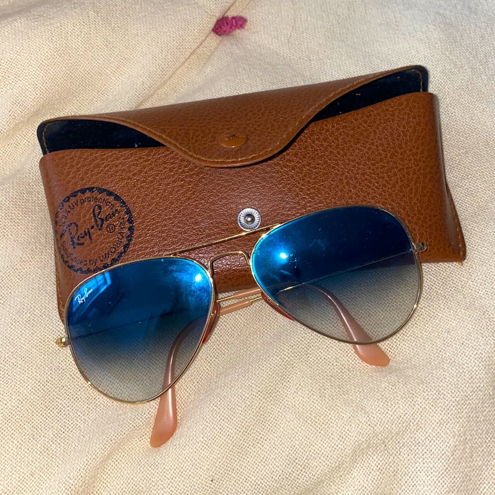 Ray Ban blue aviators